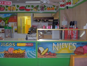 Jugos, nieves, and a lot more