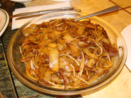 Beef chow fun