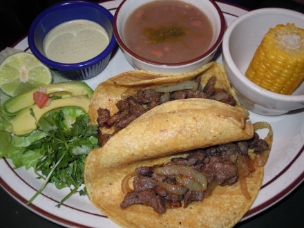 Tacos carne asada