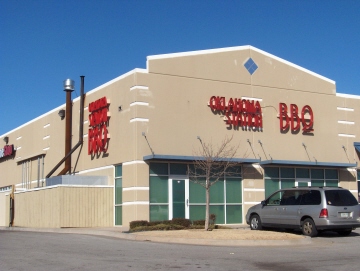 Oklahoma Station on Northwest Expressway with the meat smoker on the side