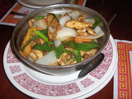 Chicken with ginger hot pot