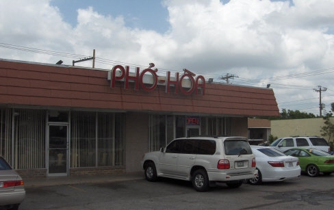 Pho Lien Hoa is one of the most popular Vietnamese restaurants in town