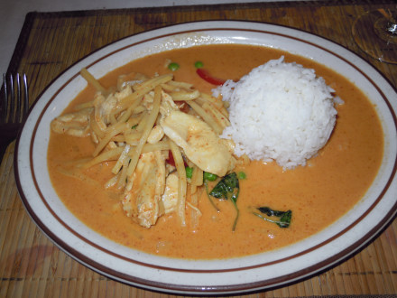 Red curry with chicken